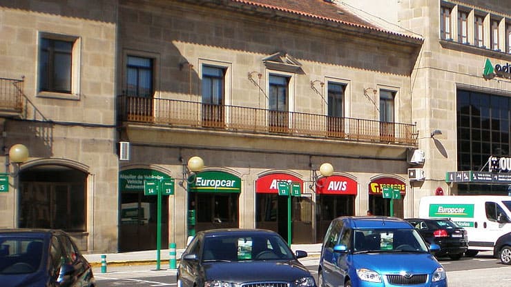 alquiler coches baratos Ourense estación de tren